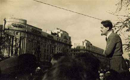 Frederick Lohr in full flow